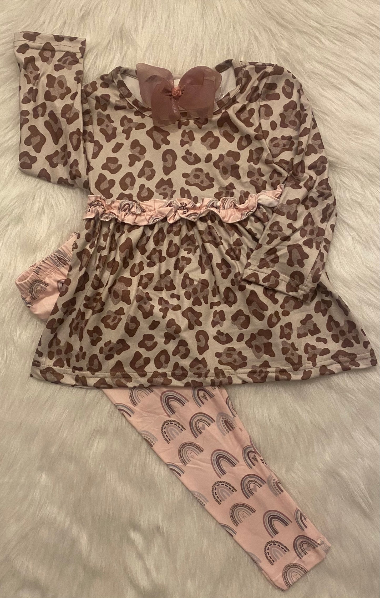 Fall In Love Leopard Pant Set